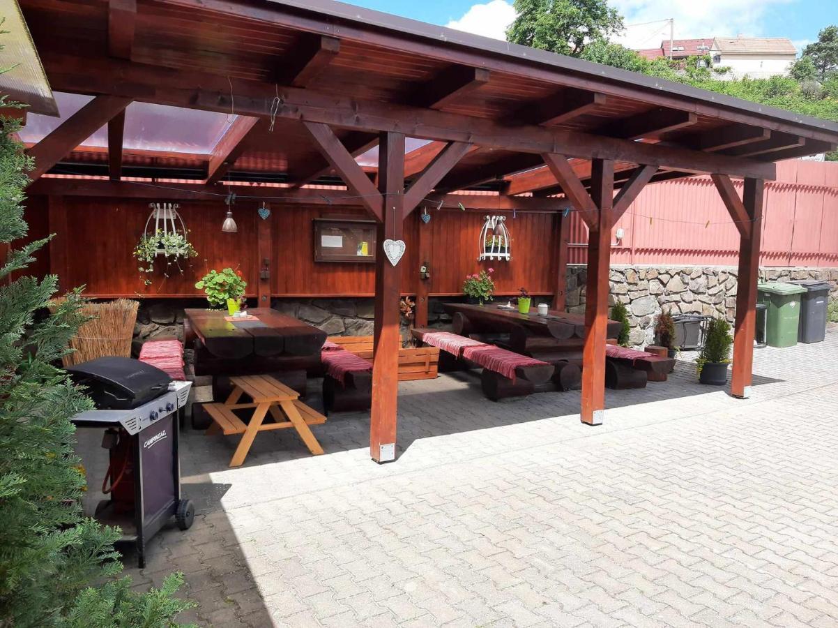 Apartmany Kras Ostrov u Macochy Zewnętrze zdjęcie